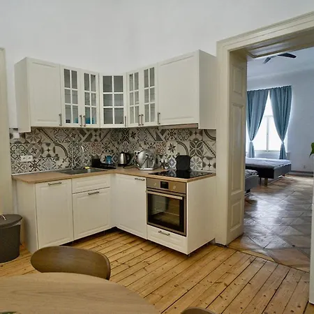 Truhlarska 4 Appartement