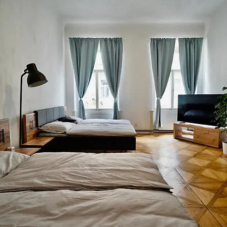 Appartement Truhlarska 4 *