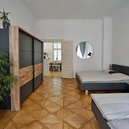 Truhlarska 4 Apartament Praga